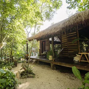 Madre Tierra Eco Habitat Country house Puerto Morelos